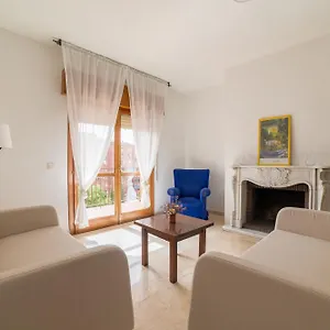  Habitación en casa particular Trendyrooms Granada, Centro A 10 Minutos Andando